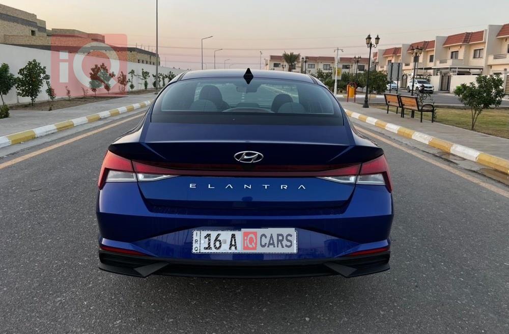 هیوندای ئەلەنترا